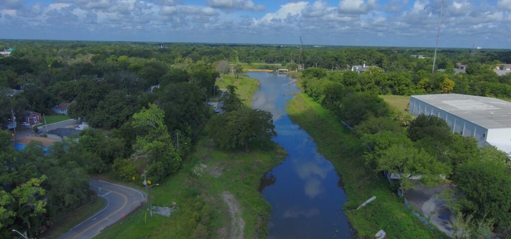 A shared vision for restoring a natural waterway in the heart of Jacksonville has earned statewide recognition—and the St. Johns River Water Management District played a key role in making it happen.

The McCoys Creek Stream Restoration – Phase 1 project, supported by a $1.5 million cost-share investment from the District, was awarded Project of the Year in the Stormwater category by the Florida Chapter of the American Public Works Association (APWA). The award was presented during the 2025 Florida Public Works Expo in Orlando on April 30.
